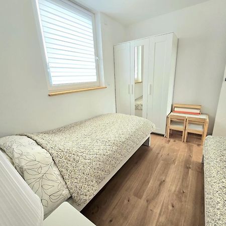 Hunsruecker Tiny Ferien L Villa Ottenbach Bagian luar foto